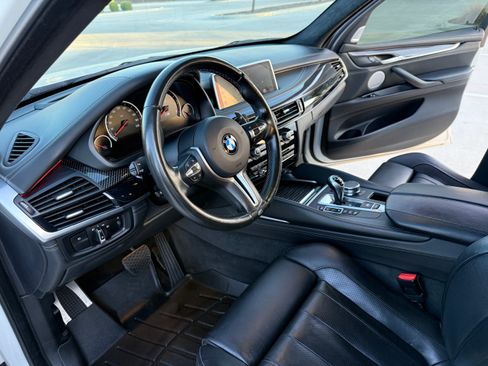 Used 2018 BMW X5 M w/ Executive Package image 17