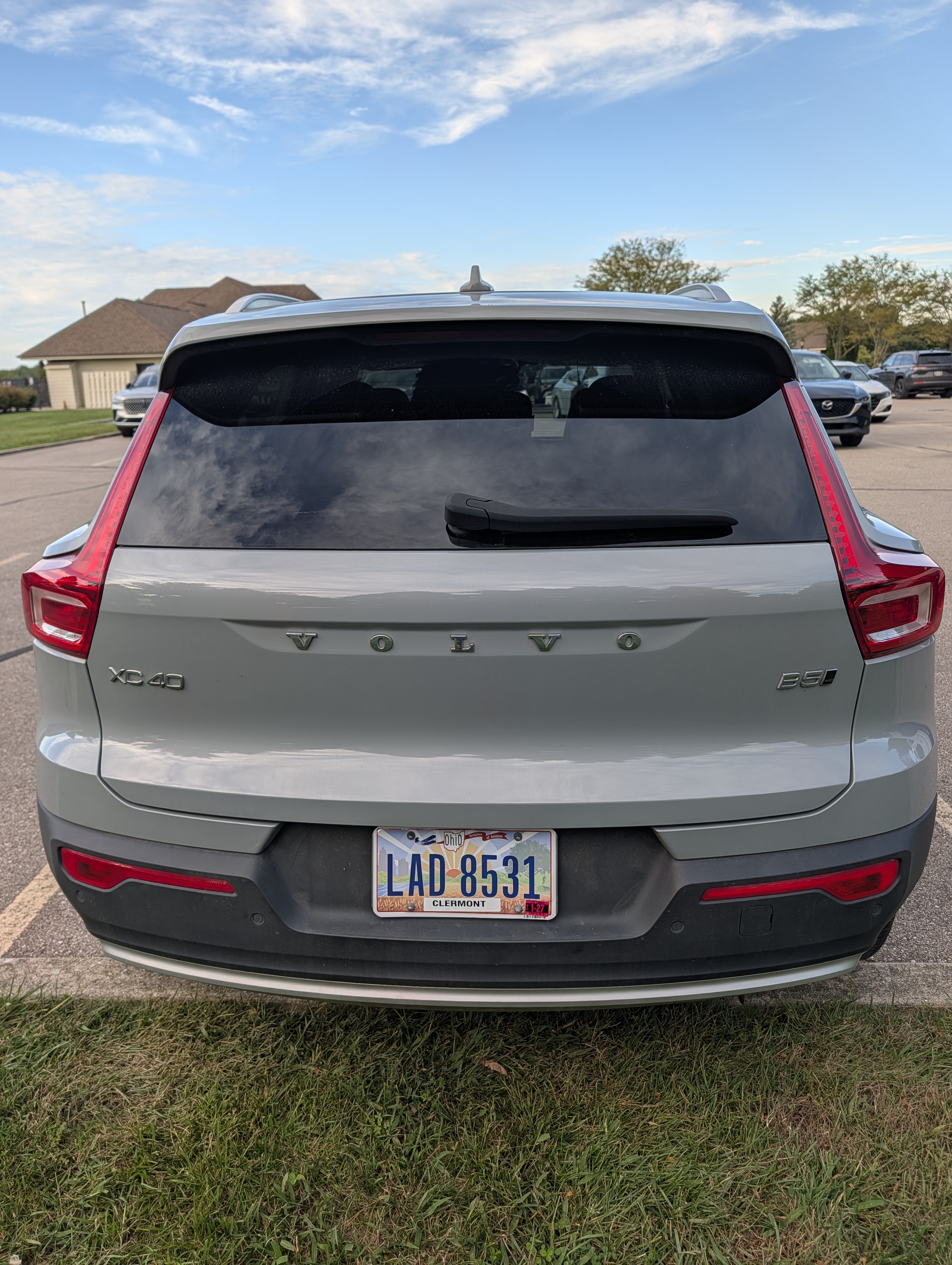 Used 2024 Volvo XC40 B5 Core AWD/4WD image 4