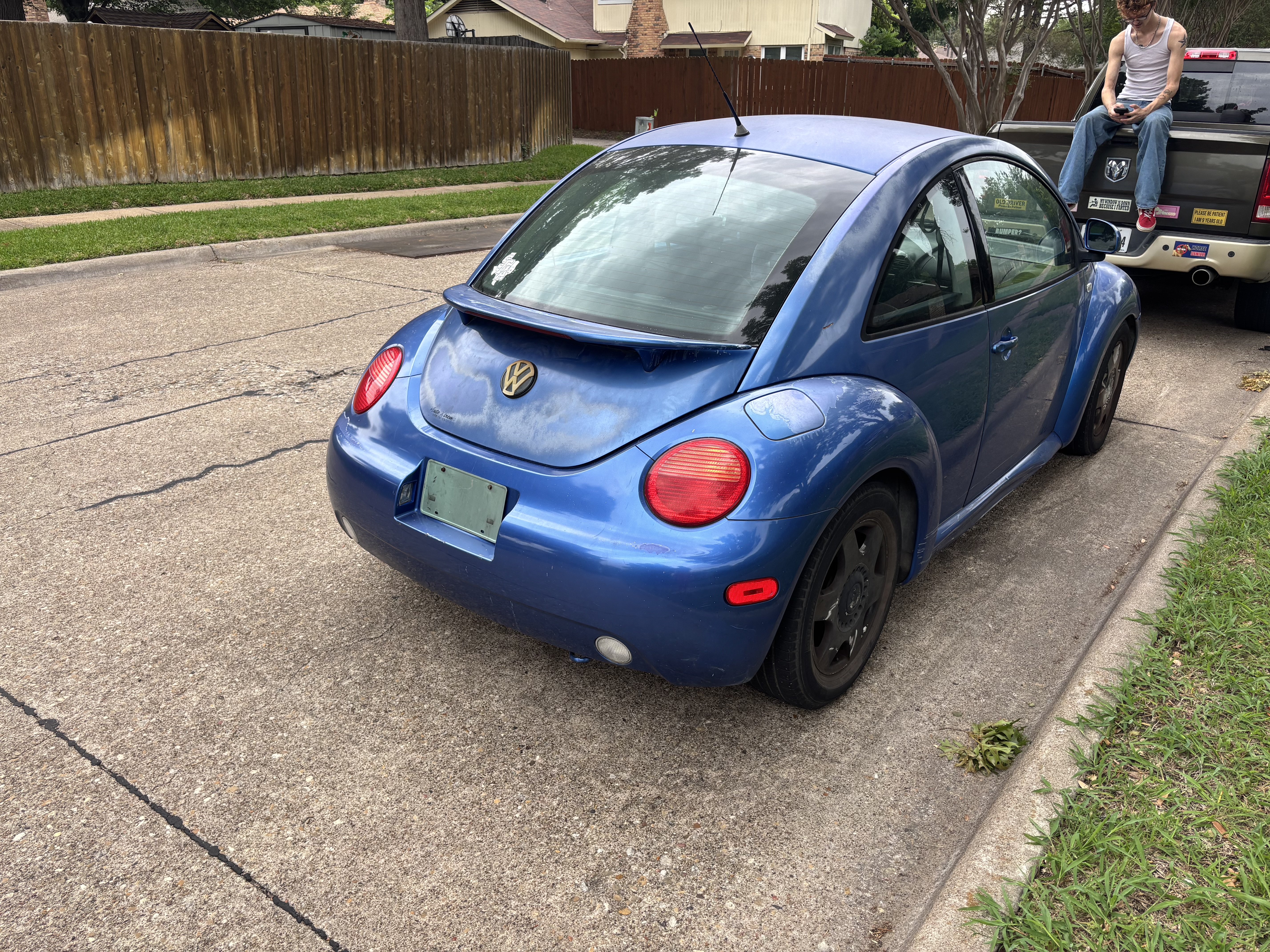 Used 1999 Volkswagen Beetle GLS FWD image 9