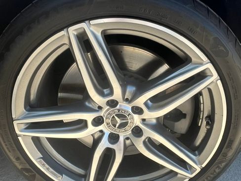 Used 2018 Mercedes-Benz E 400 Cabriolet image 12