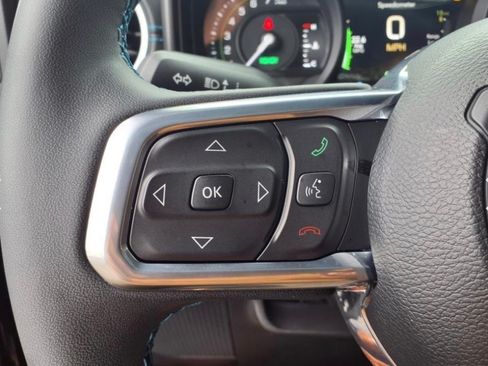 Used 2024 Jeep Wrangler High Altitude AWD/4WD image 26