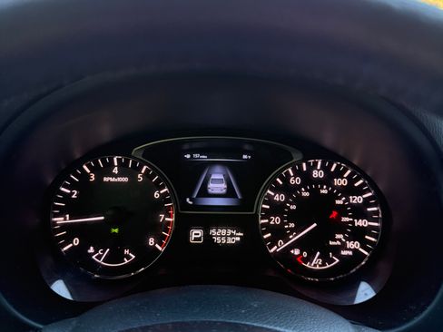 Used 2013 Nissan Altima 3.5 SL w/ Technology Pkg FWD image 8