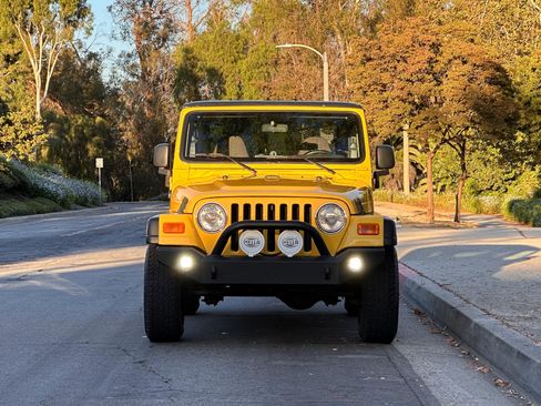 Used 2000 Jeep Wrangler SE image 10