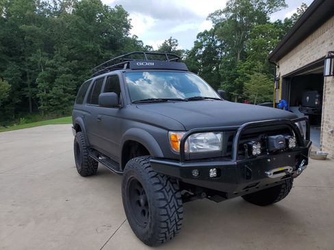 Used 1996 Toyota 4Runner SR5 image 4