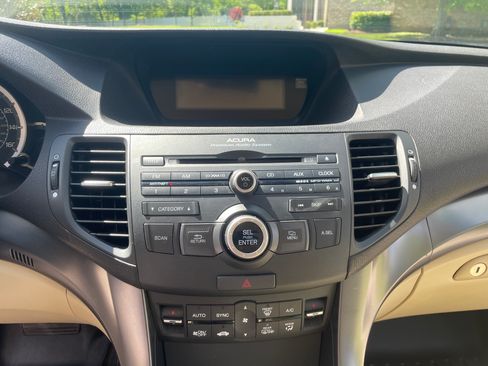 Used 2012 Acura TSX Sedan image 17