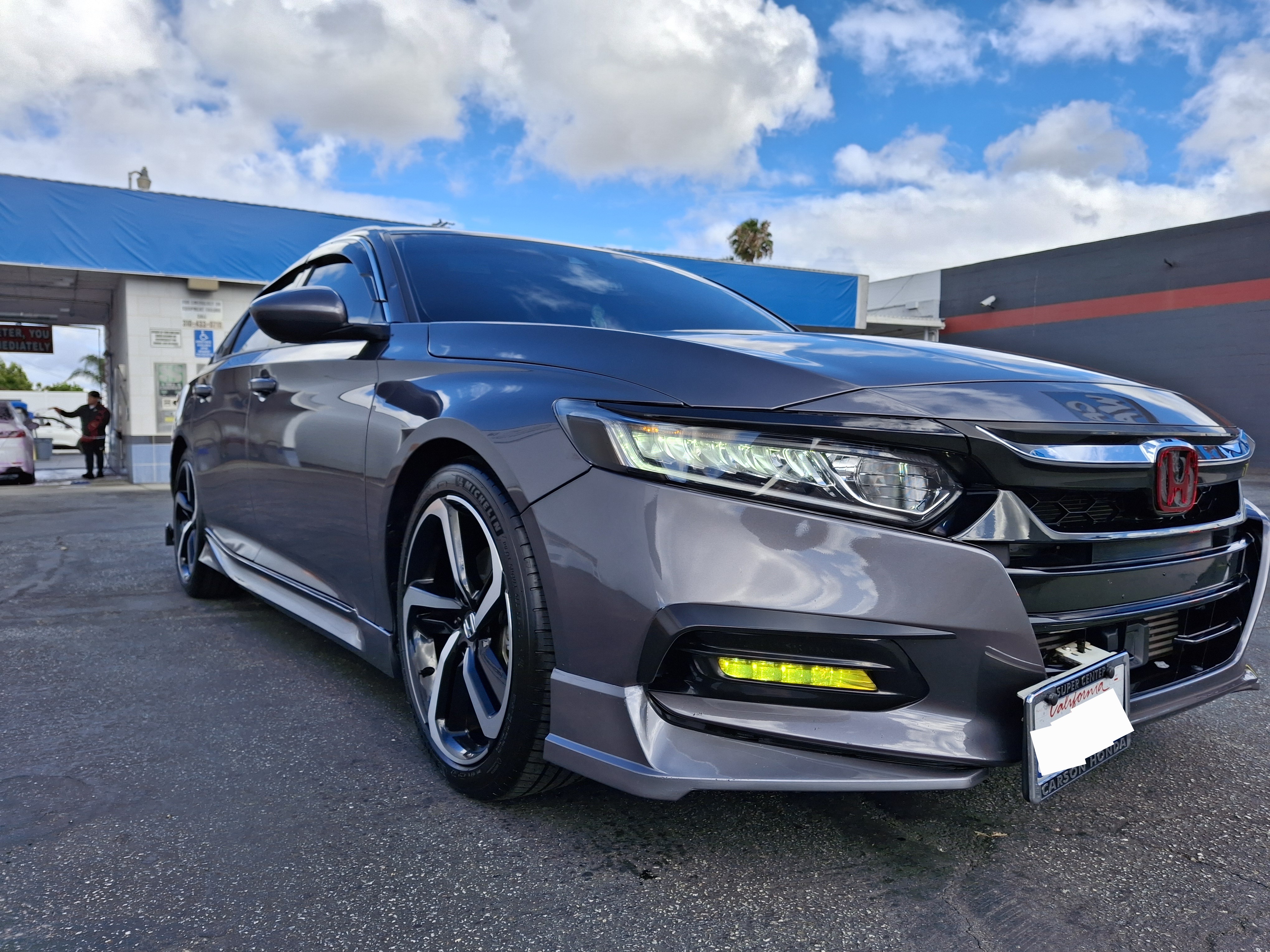 Used 2018 Honda Accord Sport image 14