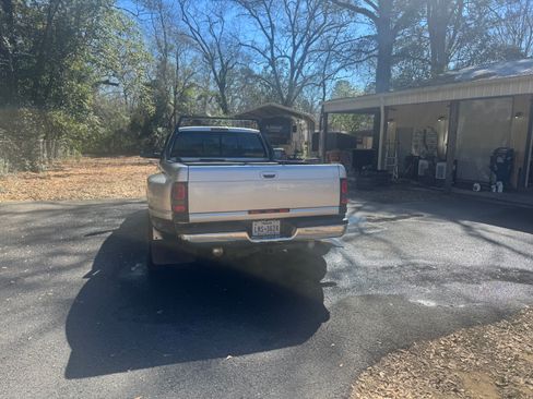 Used 2001 Dodge Ram 3500 Truck 2WD Quad Cab image 4
