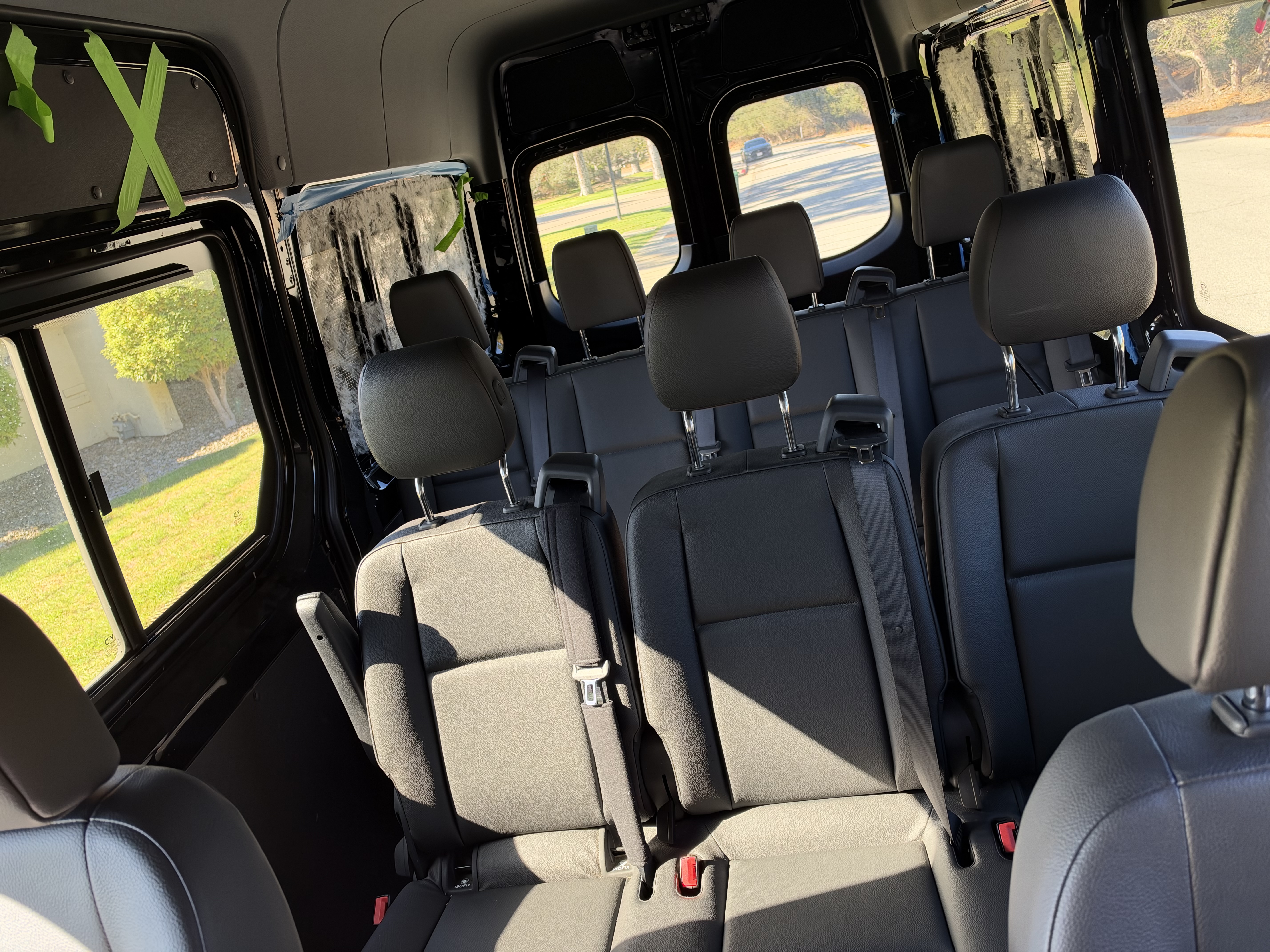 Used 2021 Mercedes-Benz Sprinter 2500 image 4