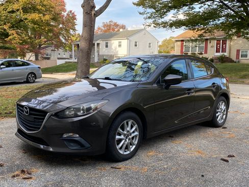 Used 2014 MAZDA MAZDA3 i Touring image 8