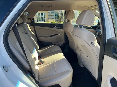 Used 2016 Hyundai Tucson SE image 4