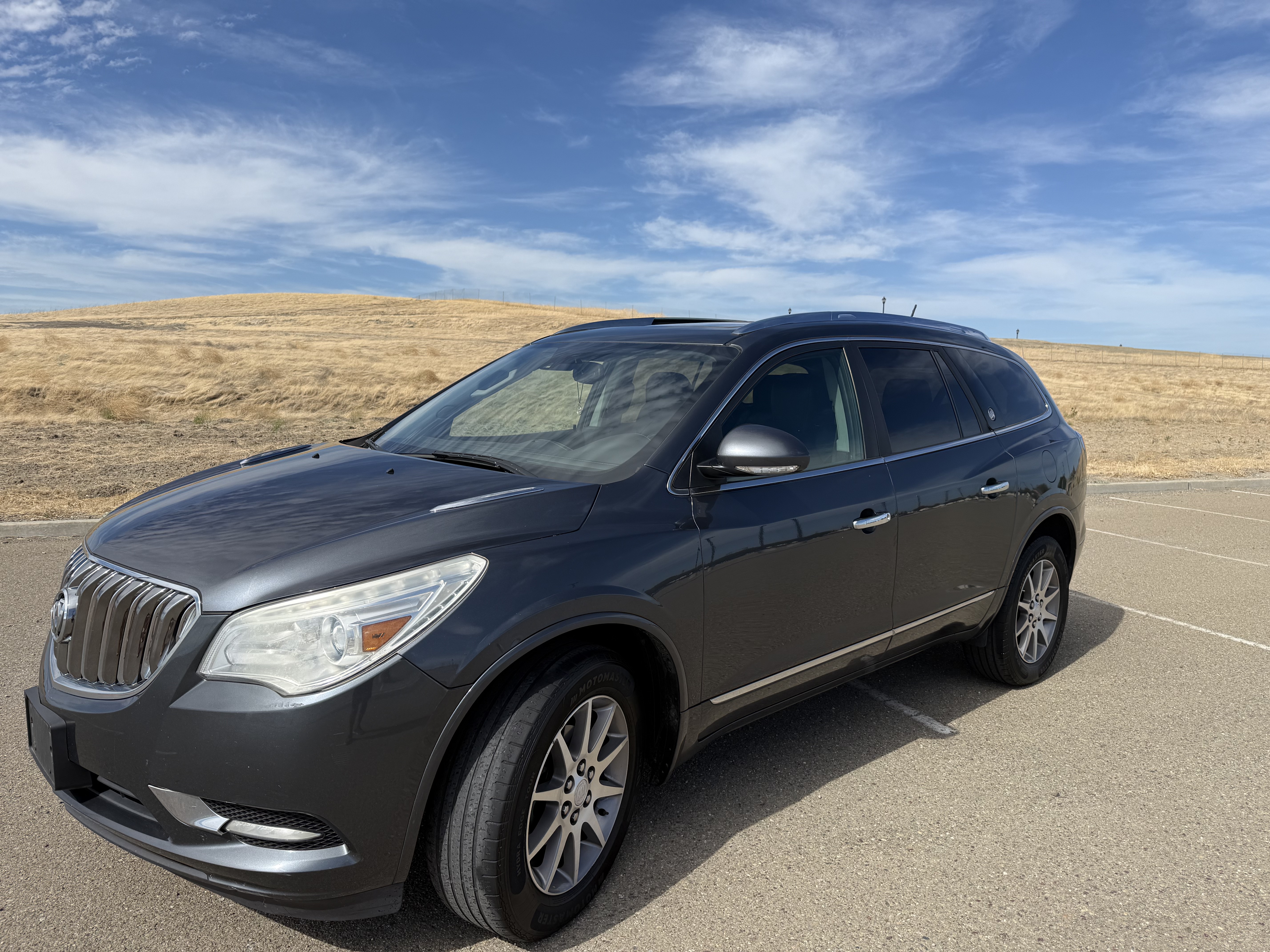 Used 2014 Buick Enclave Leather FWD image 2