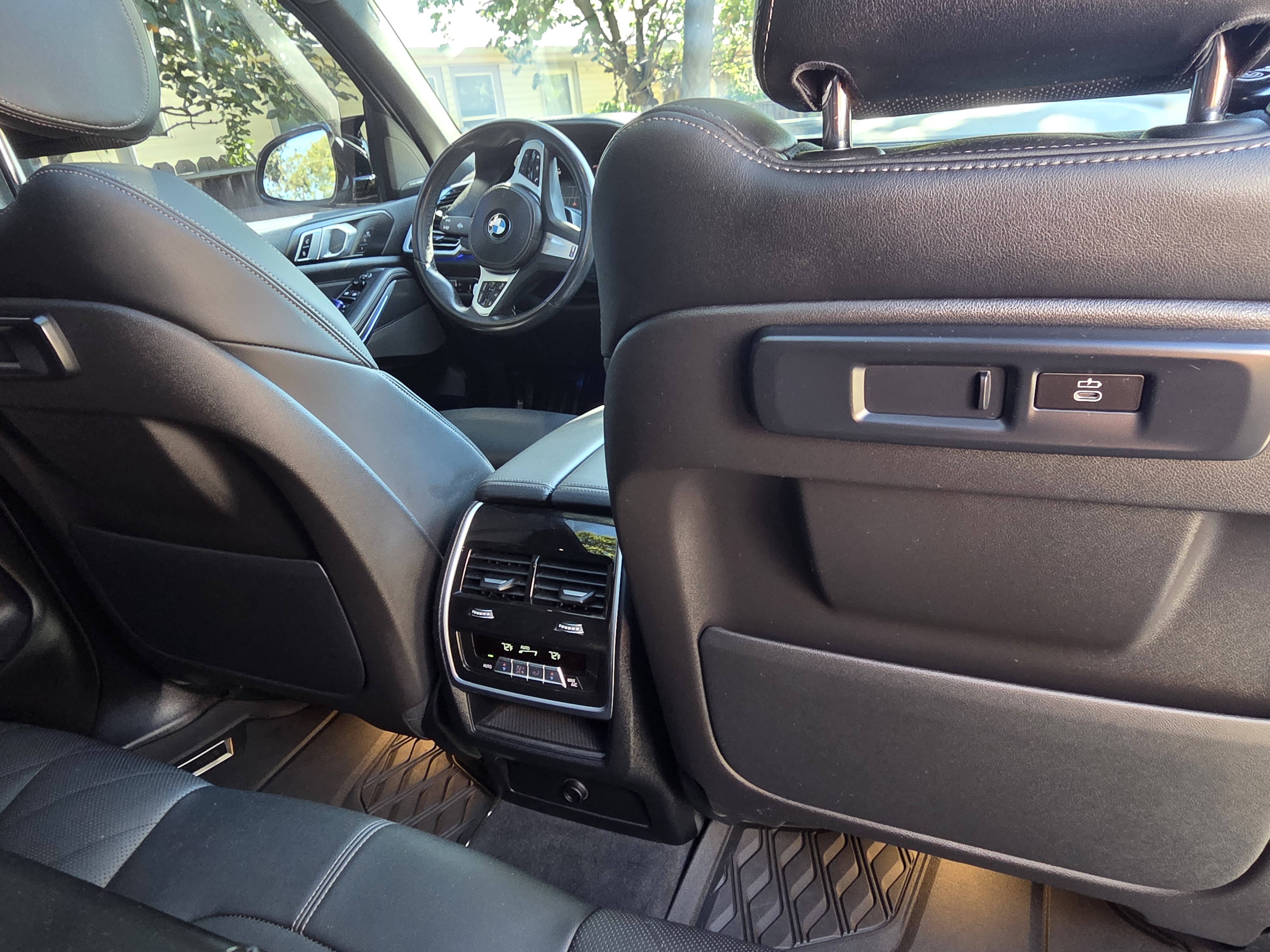 Used 2023 BMW X5 sDrive40i w/ M Sport Package RWD image 21