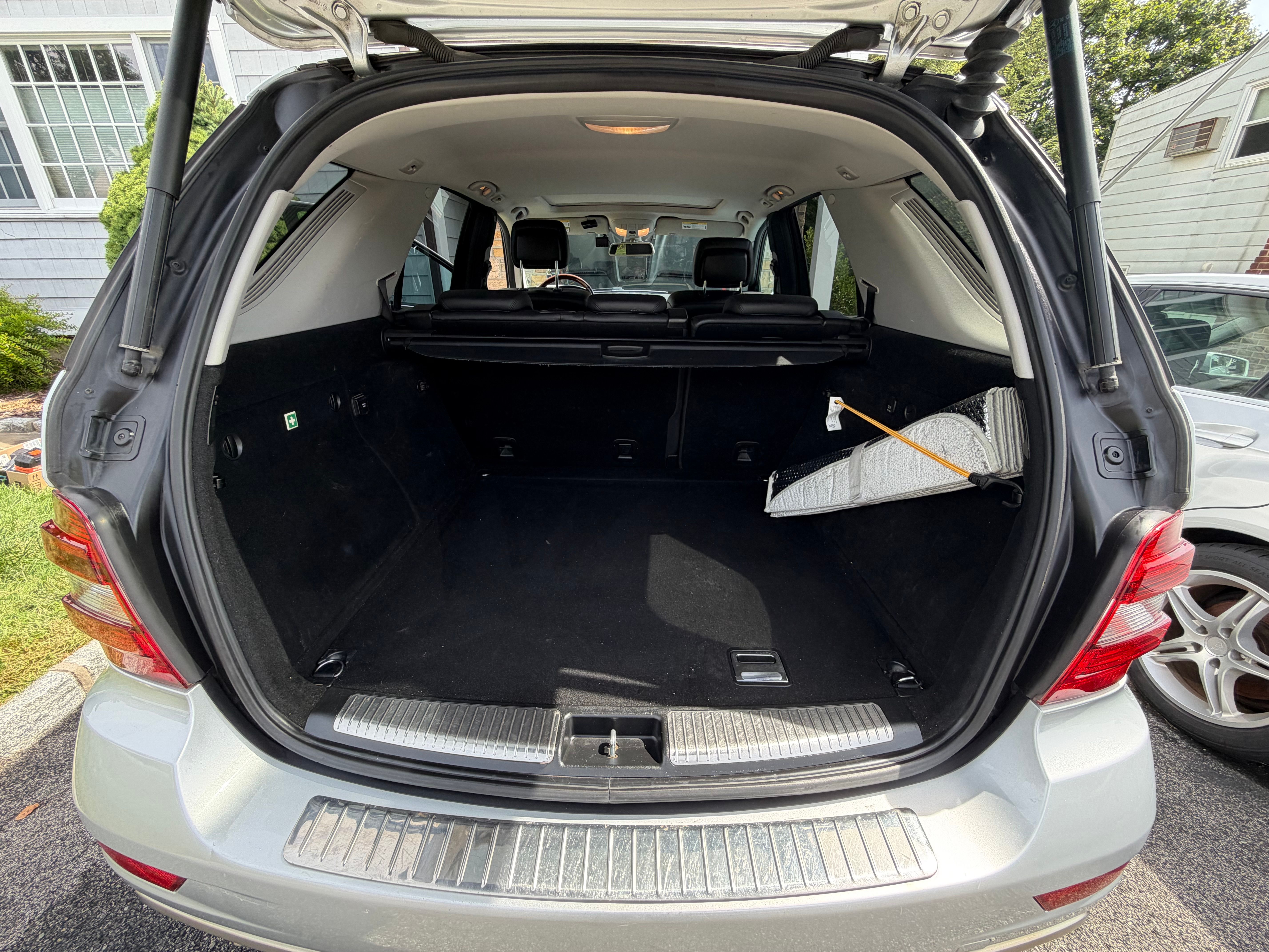Used 2011 Mercedes-Benz ML 350 4MATIC image 25