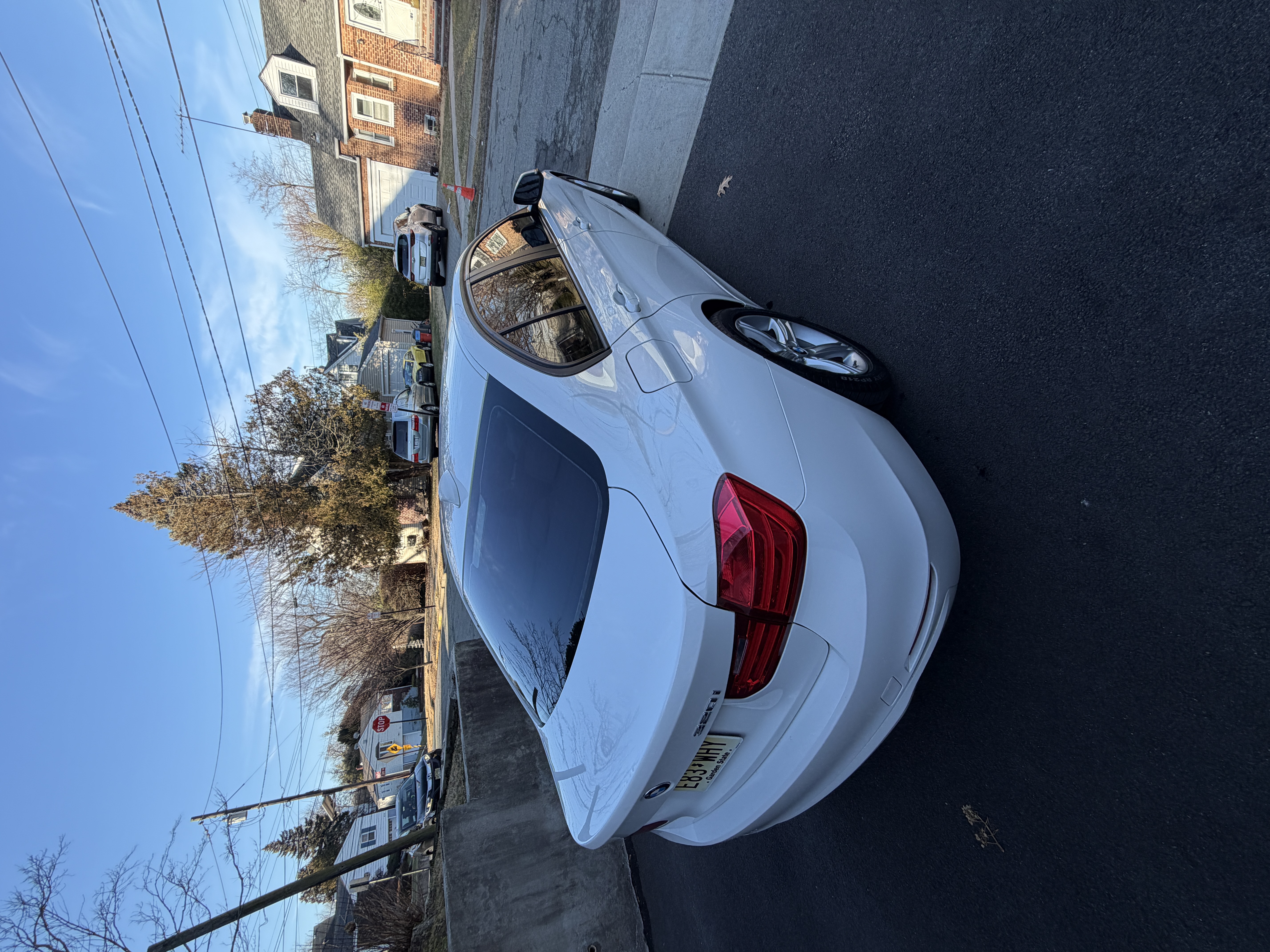Used 2015 BMW 320i Sedan RWD image 22
