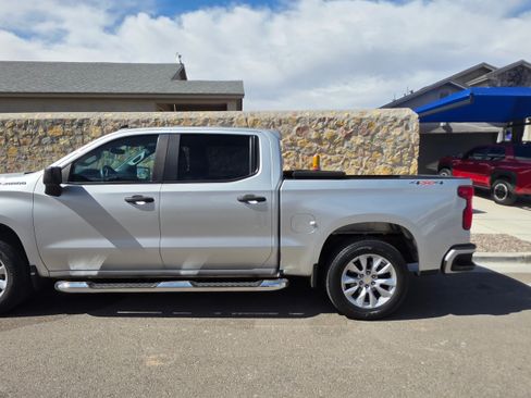 Used 2022 Chevrolet Silverado 1500 Custom image 4