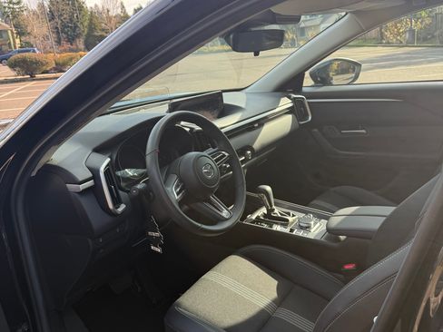 Used 2025 MAZDA CX-50 AWD 2.5 S w/ Premium Package image 10