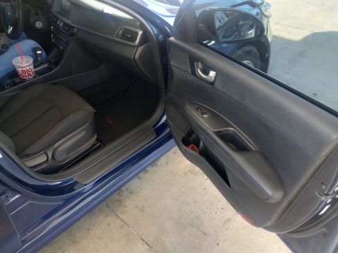 Used 2018 Kia Optima LX image 5