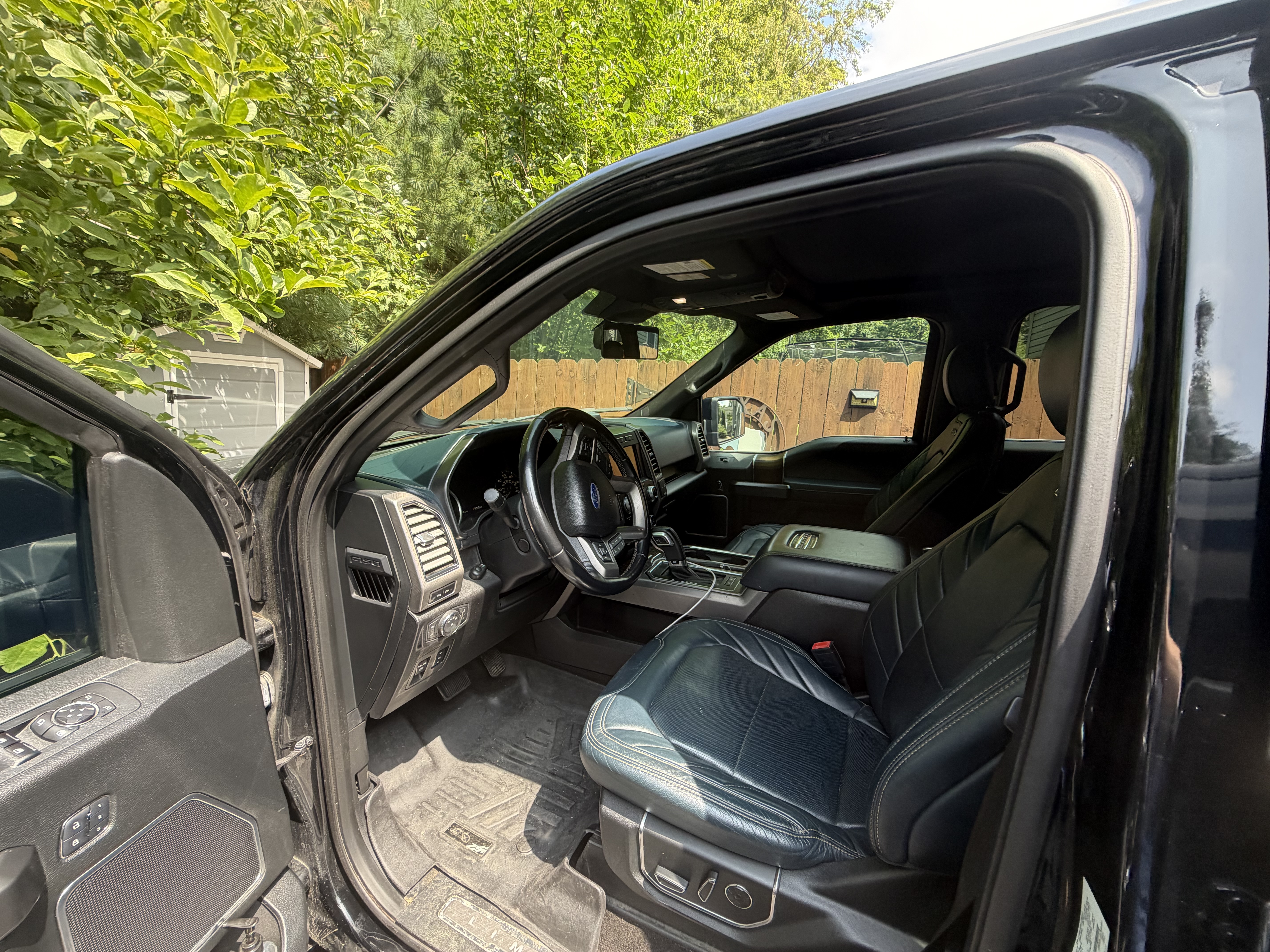 Used 2018 Ford F150 Limited AWD/4WD image 10
