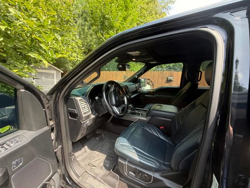Used 2018 Ford F150 Limited AWD/4WD image 10