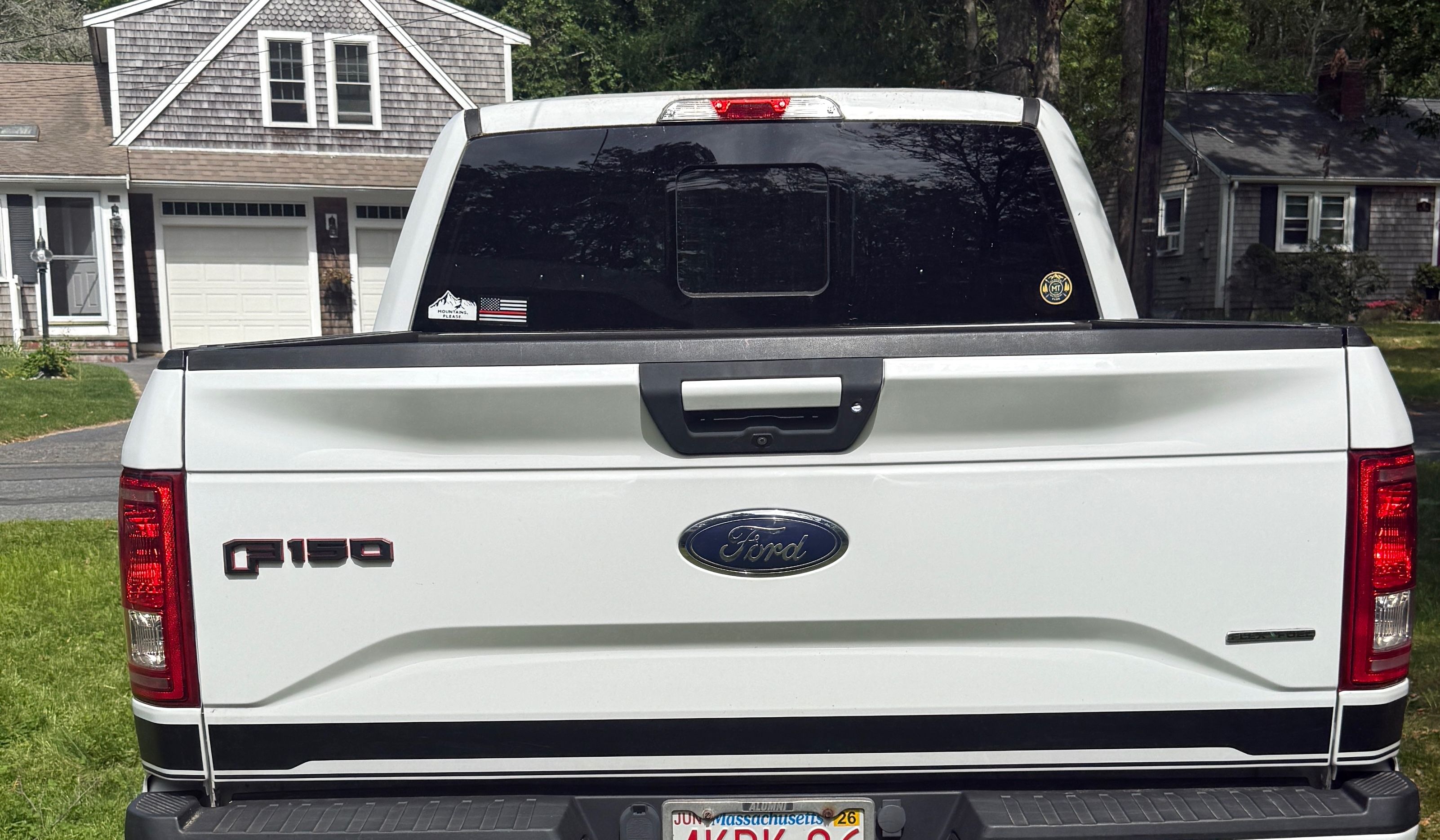 Used 2016 Ford F150 XLT w/ Equipment Group 302A Luxury AWD/4WD image 11