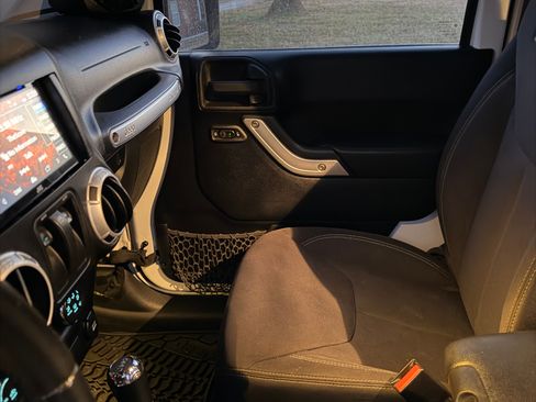 Used 2013 Jeep Wrangler Sahara w/ Trailer Tow Group image 14