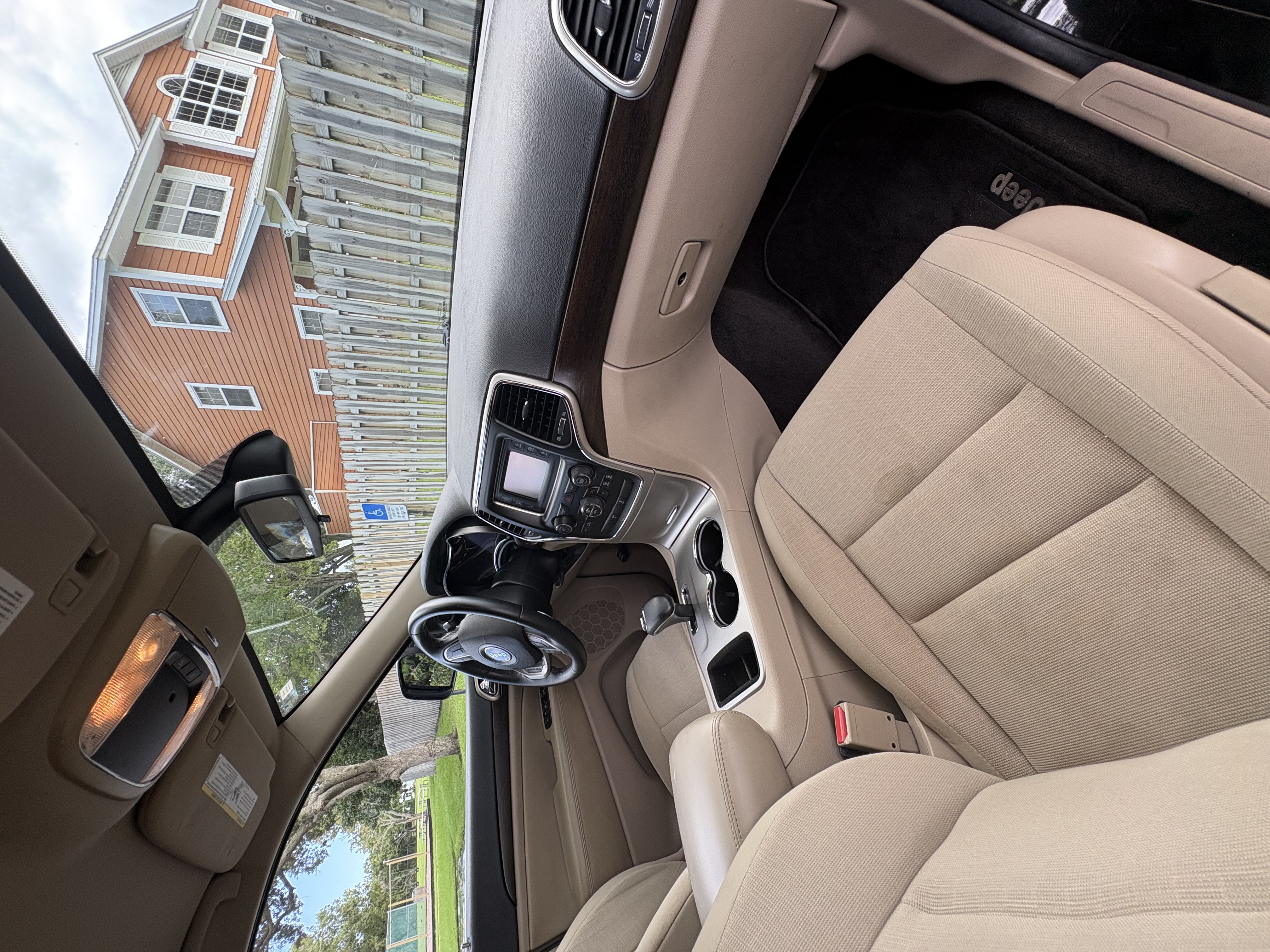 Used 2014 Jeep Grand Cherokee Laredo w/ Trailer Tow Group IV RWD image 23