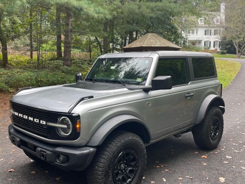 Used 2023 Ford Bronco Wildtrak image 1