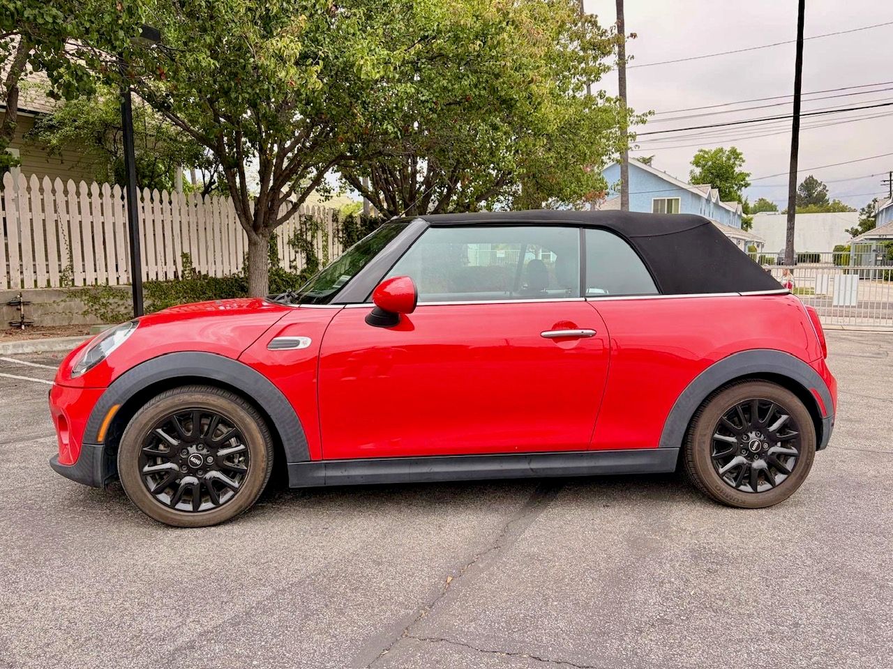 Used 2019 MINI Cooper Convertible w/ Signature Upholstery Package FWD image 10