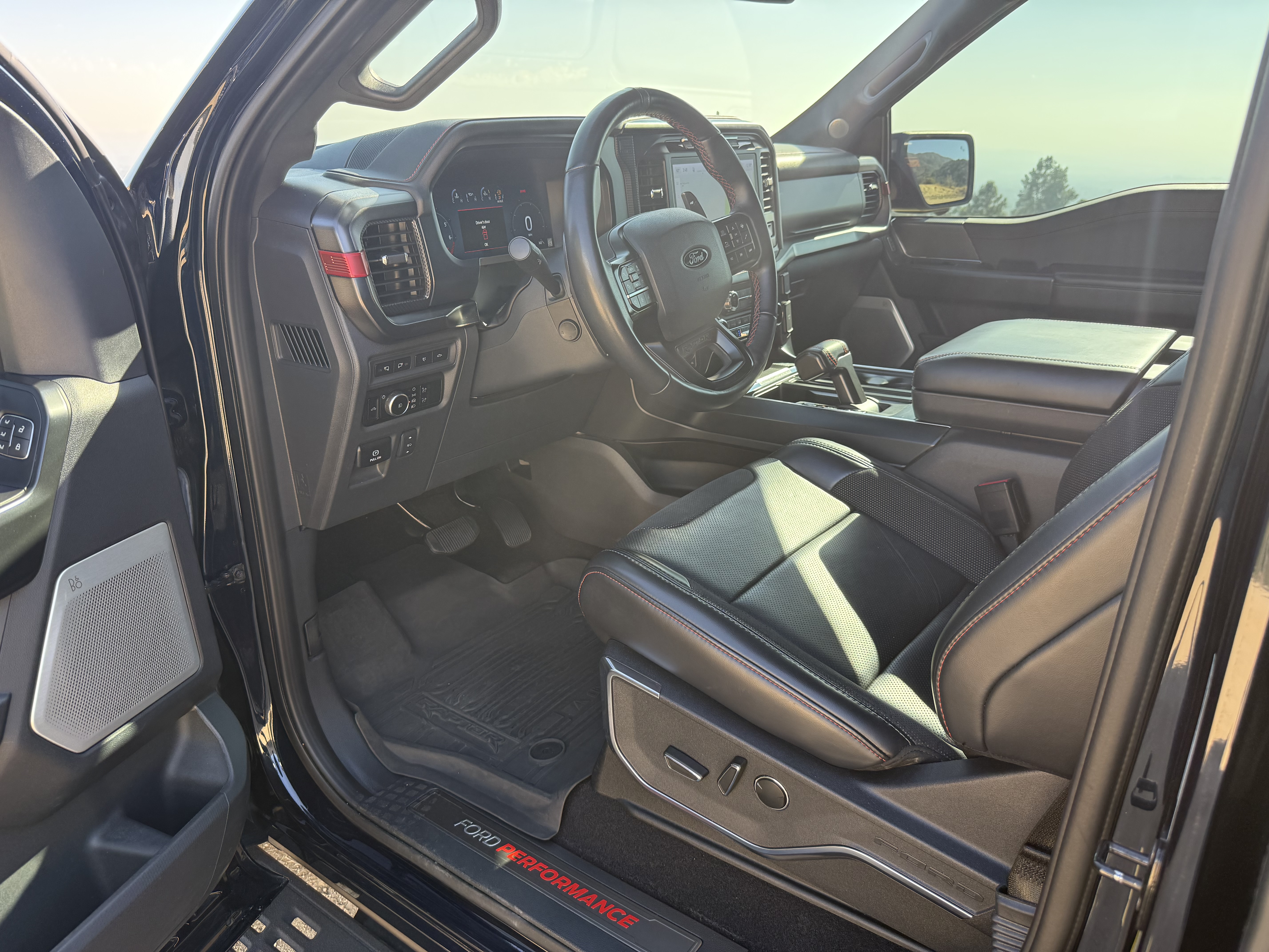 Used 2024 Ford F150 Raptor AWD/4WD image 14