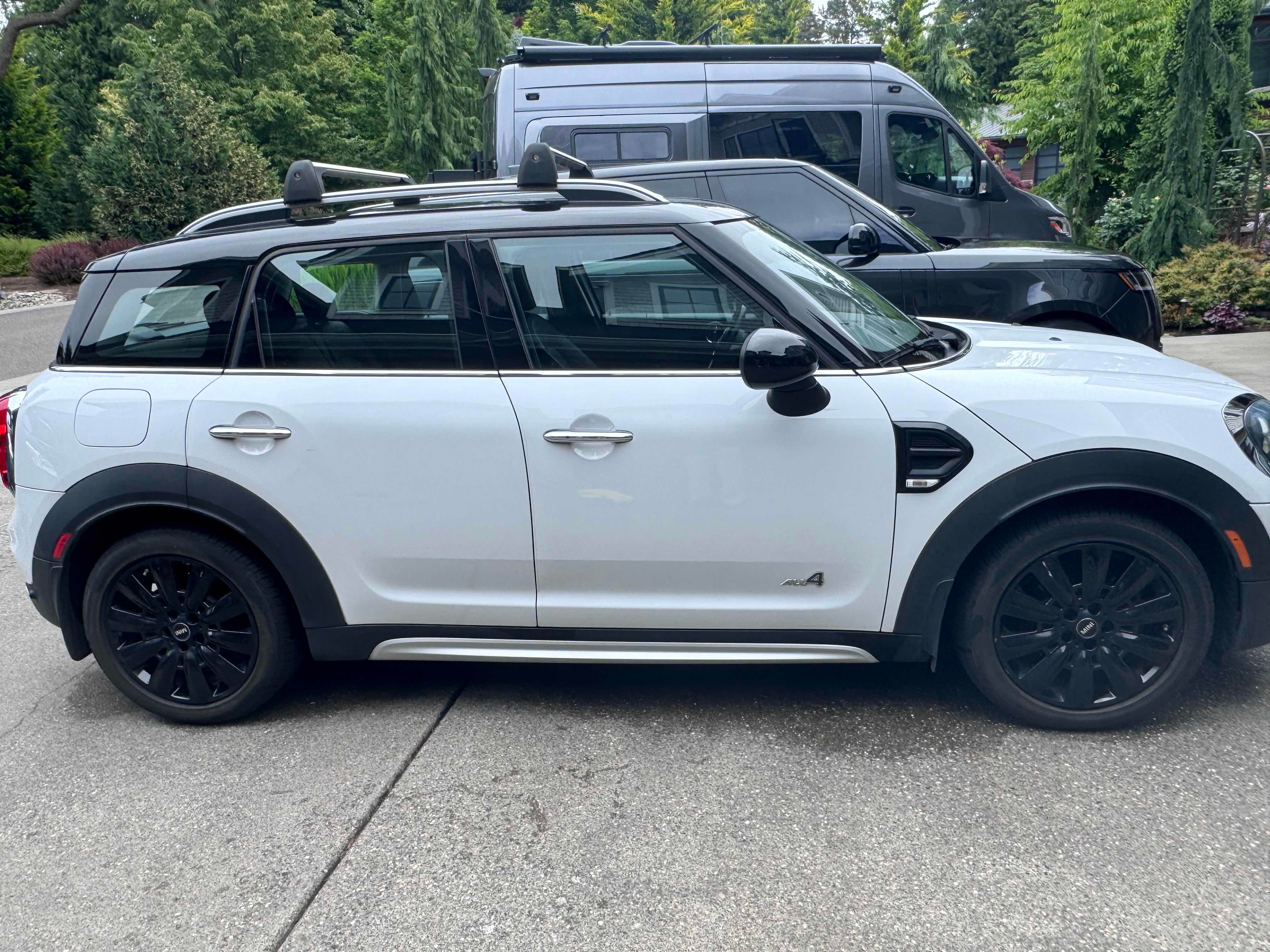 Used 2018 MINI Cooper Countryman ALL4 AWD/4WD image 5
