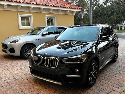 Used 2017 BMW X1 sDrive28i image 9