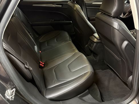 Used 2016 Ford Fusion Titanium image 14