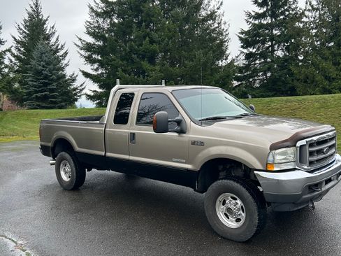 Used 2003 Ford F350 Lariat image 4