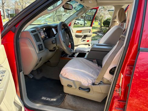 Used 2006 Dodge Ram 1500 Truck Laramie image 9