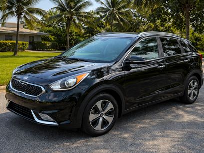 Used 2017 Kia Niro LX