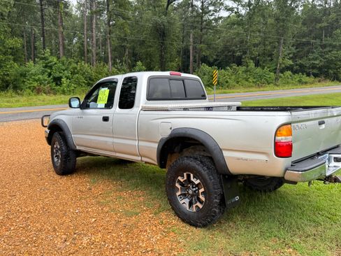 Used 2002 Toyota Tacoma 4x4 Xtracab V6 image 5