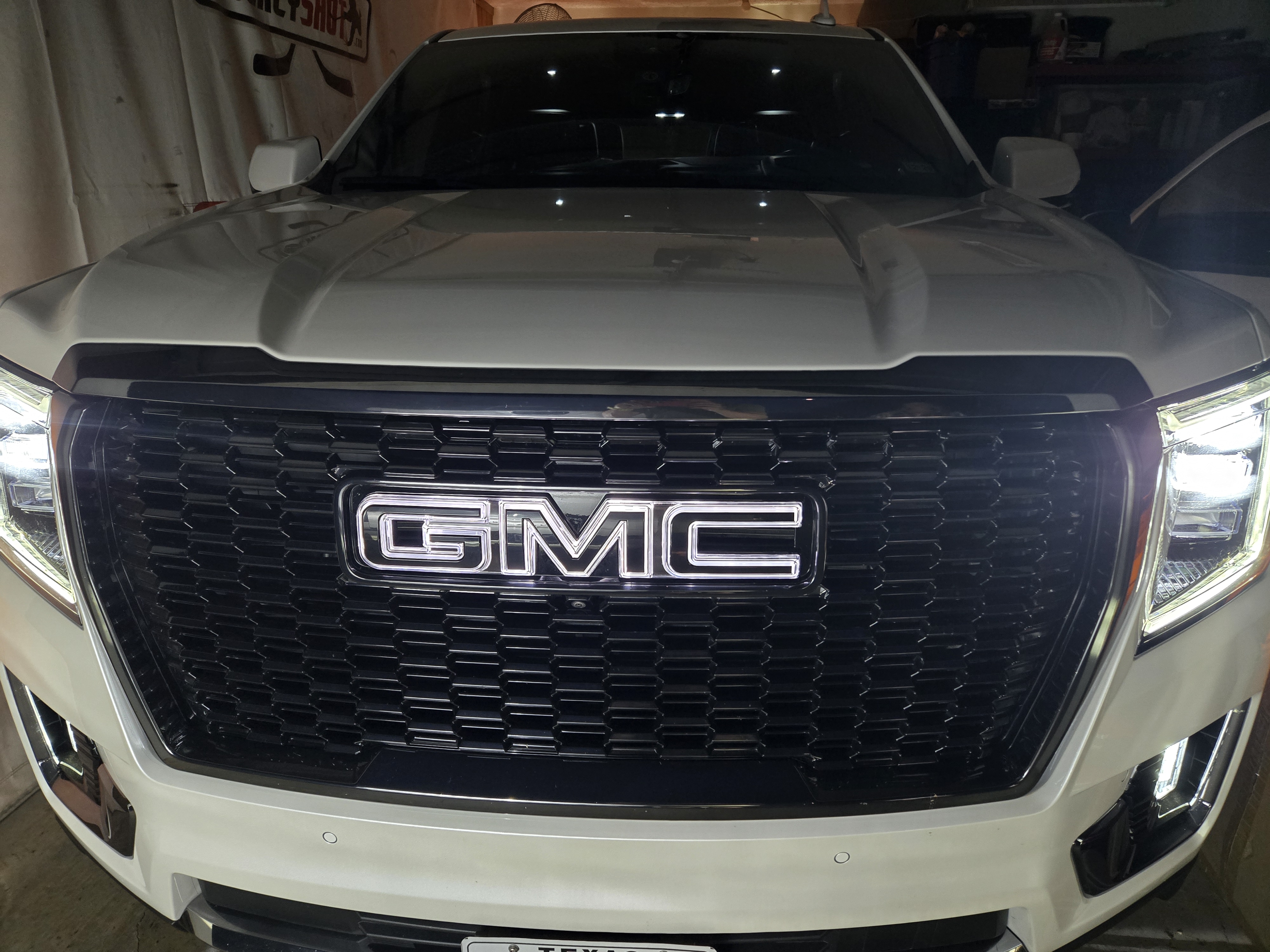 Used 2024 GMC Yukon Denali Ultimate AWD/4WD image 14
