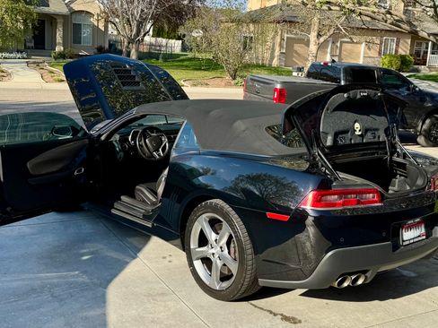 Used 2014 Chevrolet Camaro SS w/ RS Package image 9