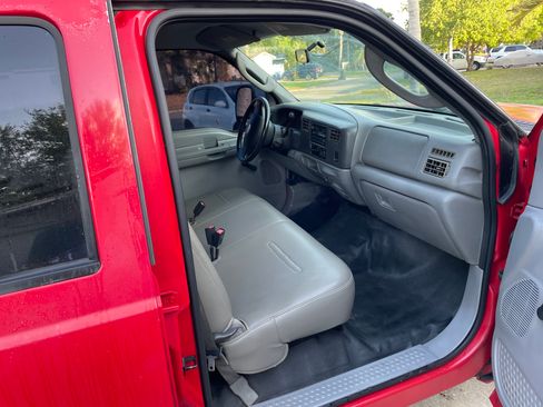 Used 2003 Ford F250 XL image 14