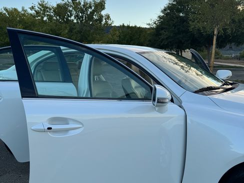 Used 2013 Lexus IS 250 w/ Premium Pkg Value Edition RWD image 11