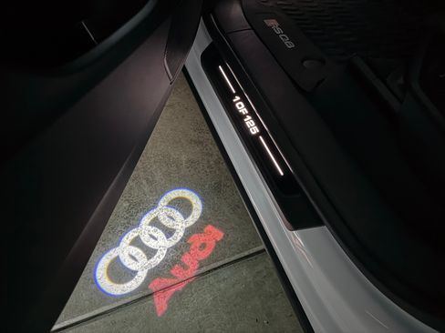 Used 2021 Audi RS Q8 w/ Carbon Optic Package image 30