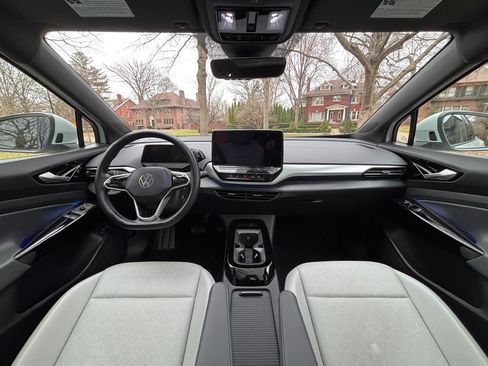 Used 2022 Volkswagen ID.4 Pro S image 9