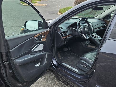 Used 2019 Acura RDX AWD w/ Advance Package image 10