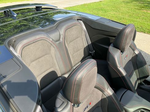 Used 2023 Chevrolet Camaro ZL1 RWD image 15