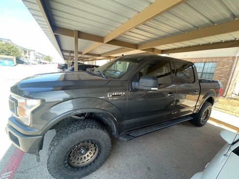 Used 2020 Ford F150 XLT w/ Equipment Group 302A Luxury image 1