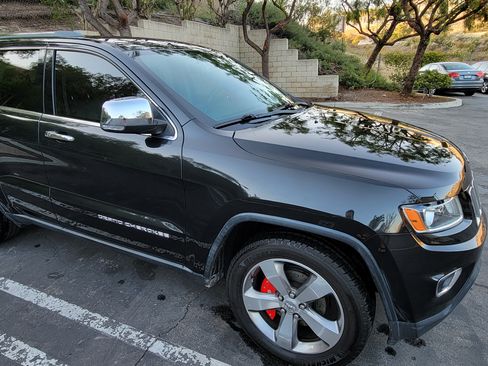 Used 2014 Jeep Grand Cherokee Limited w/ Trailer Tow Group IV image 13