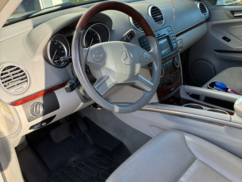 Used 2012 Mercedes-Benz GL 450 4MATIC image 5