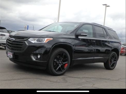 Used 2018 Chevrolet Traverse Premier w/ Redline Edition image 1