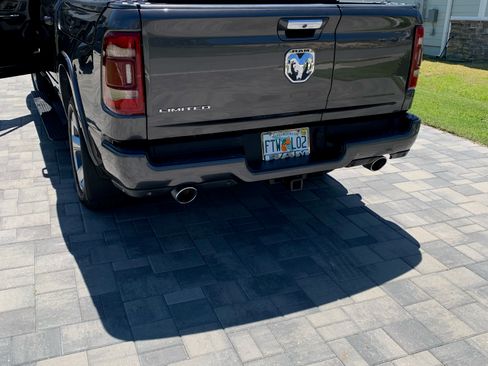 Used 2019 RAM 1500 Limited RWD image 9