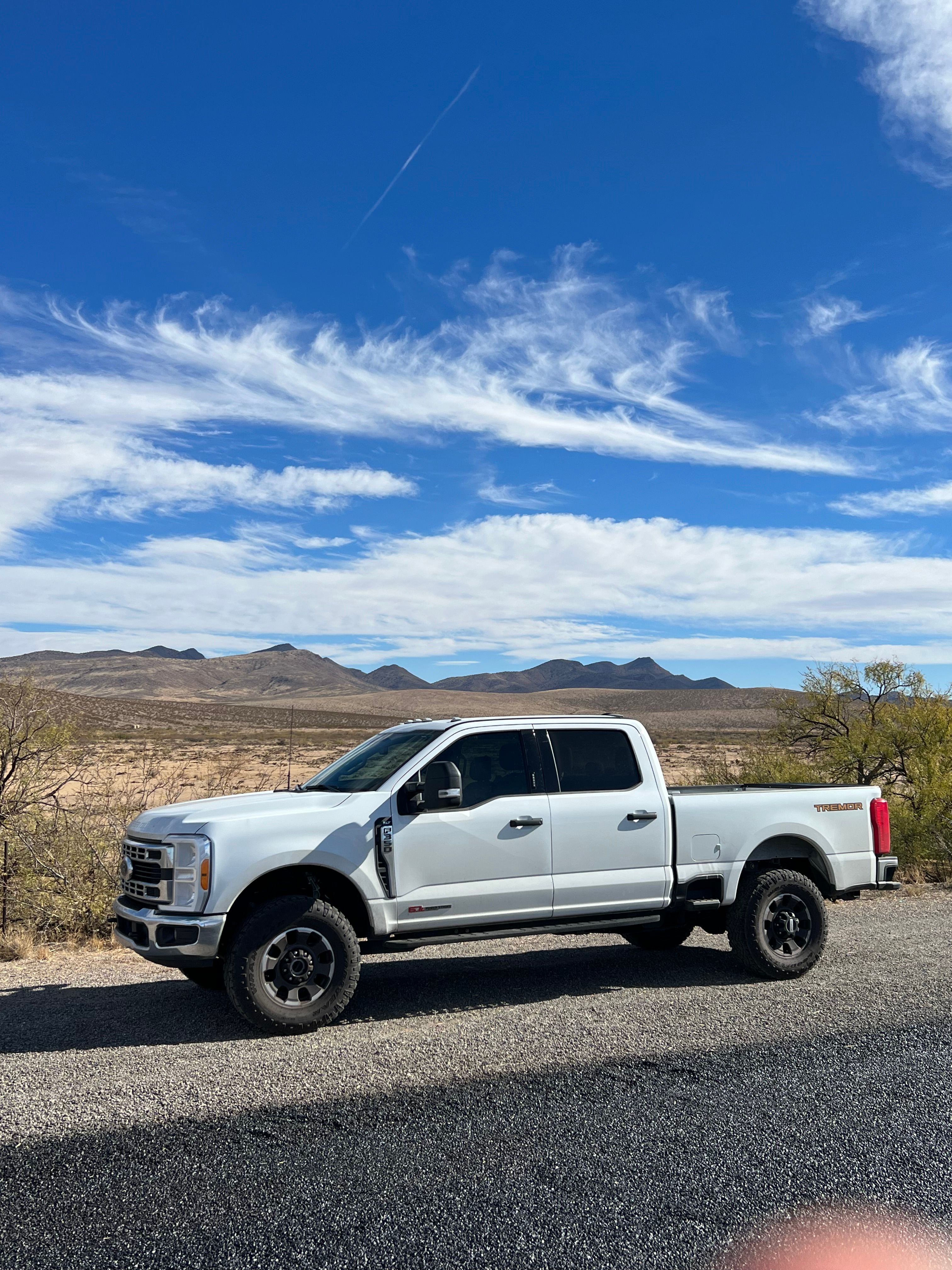 Used 2023 Ford F350 XLT w/ Tremor Off-Road Package AWD/4WD image 2